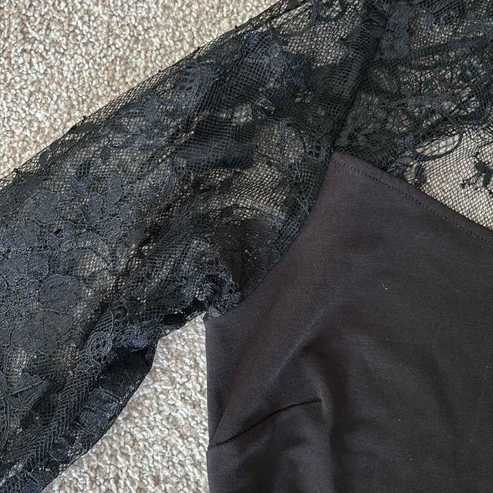 Polyester Lace Top - Picture 4 of 7